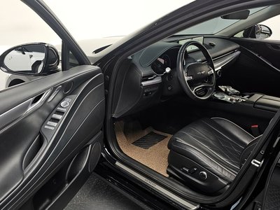 GENESIS G80 (RG3) - 10