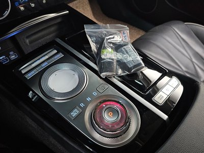 GENESIS G80 (RG3) - 9