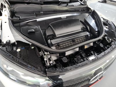 MERCEDES-BENZ EQE - 7