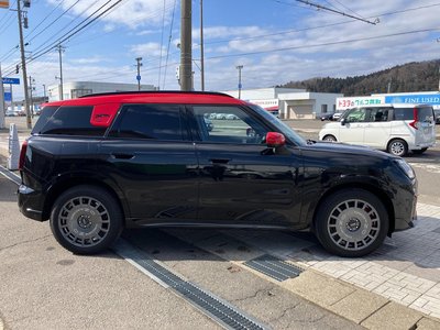 MINI MINI COUNTRYMAN - 9