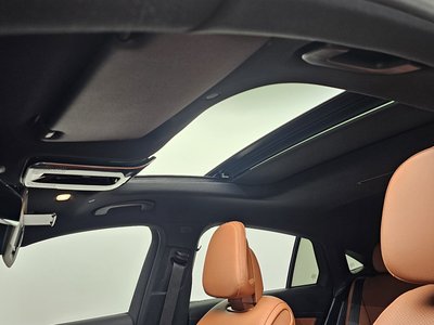 2025 Mercedes-BENZ GLC — миниатюра 31
