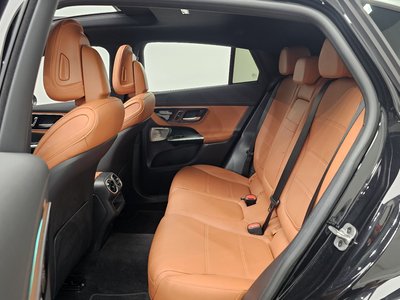 2025 Mercedes-BENZ GLC — миниатюра 18