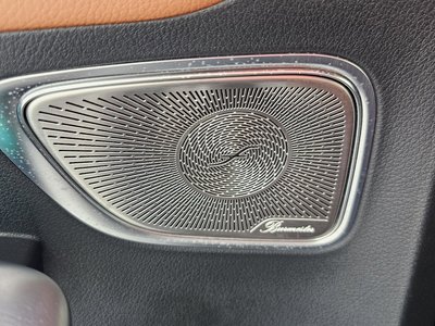 2025 Mercedes-BENZ GLC — миниатюра 29
