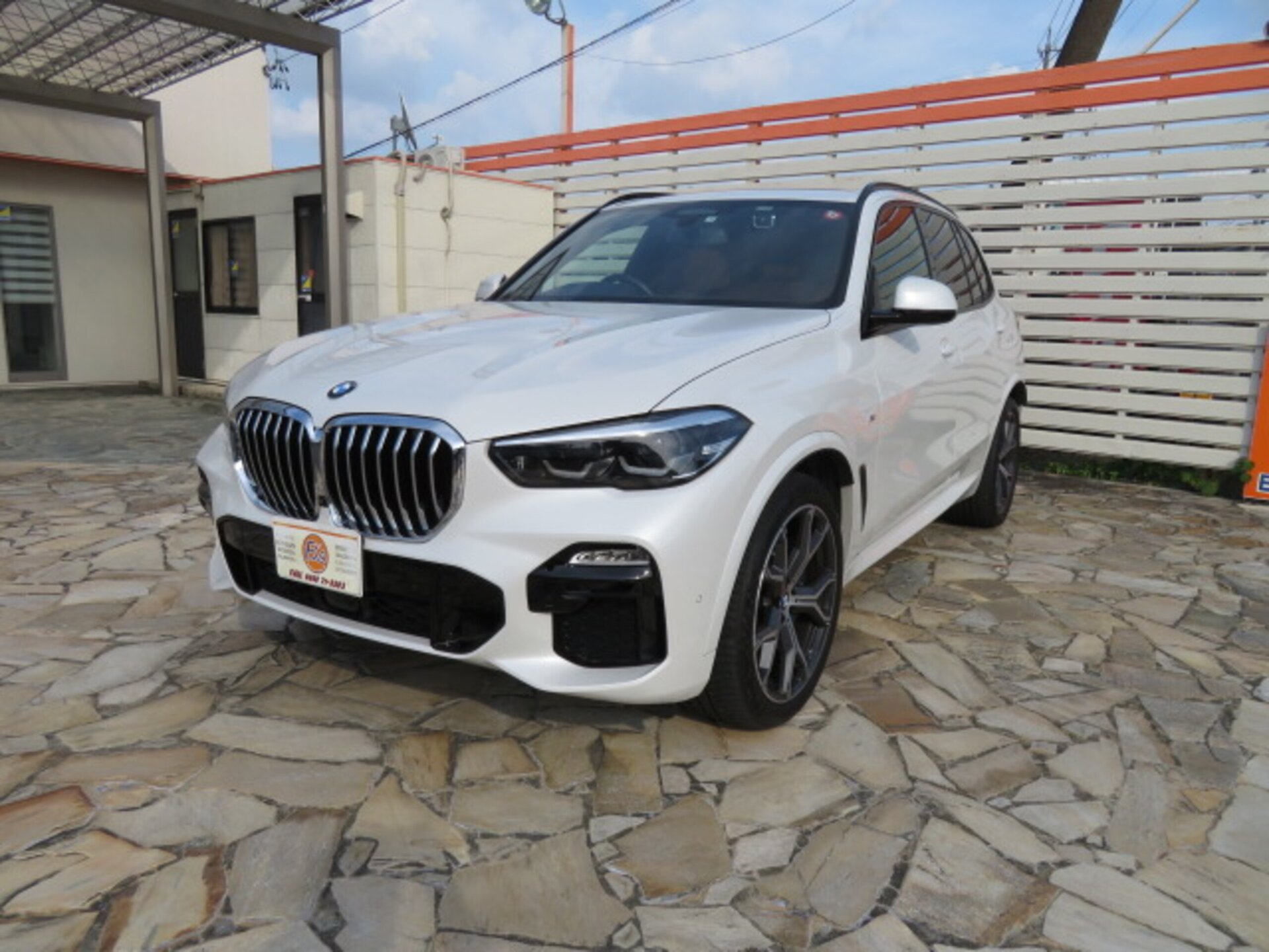 BMW X5 - View 1