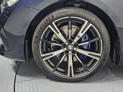 2025 BMW 5 SERIES 照片 6