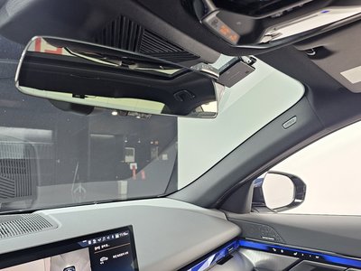 صورة مصغرة 30 لـ 2025 BMW 5 SERIES