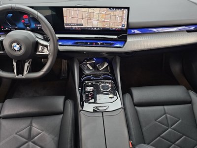 2025 BMW 5 SERIES 照片 5