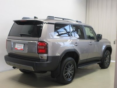 TOYOTA LAND CRUISER 250 - 5