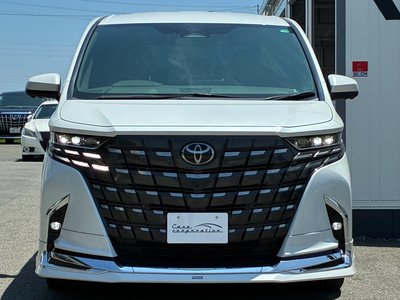 2024 Toyota ALPHARD — фото 8