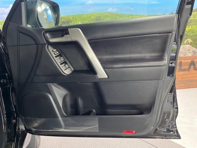 2023 Toyota LAND CRUISER PRADO — миниатюра 60