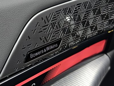 2025 BMW 5 SERIES 缩略图 32