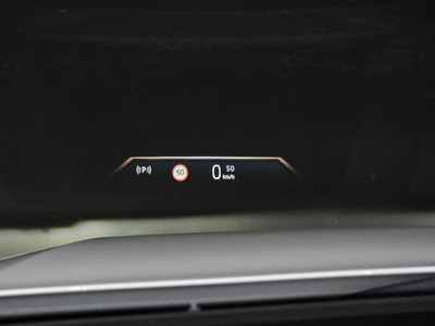 2025 BMW 5 SERIES 缩略图 23