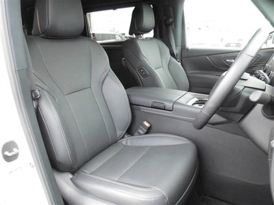2023 Toyota ALPHARD thumbnail 12