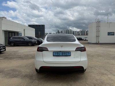 2022 Tesla MODEL Y — фото 3