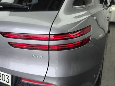 2021 Genesis GV70 photo 10