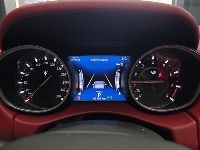 MASERATI LEVANTE - 8