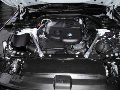 2024 BMW 5 SERIES TOURING — миниатюра 21