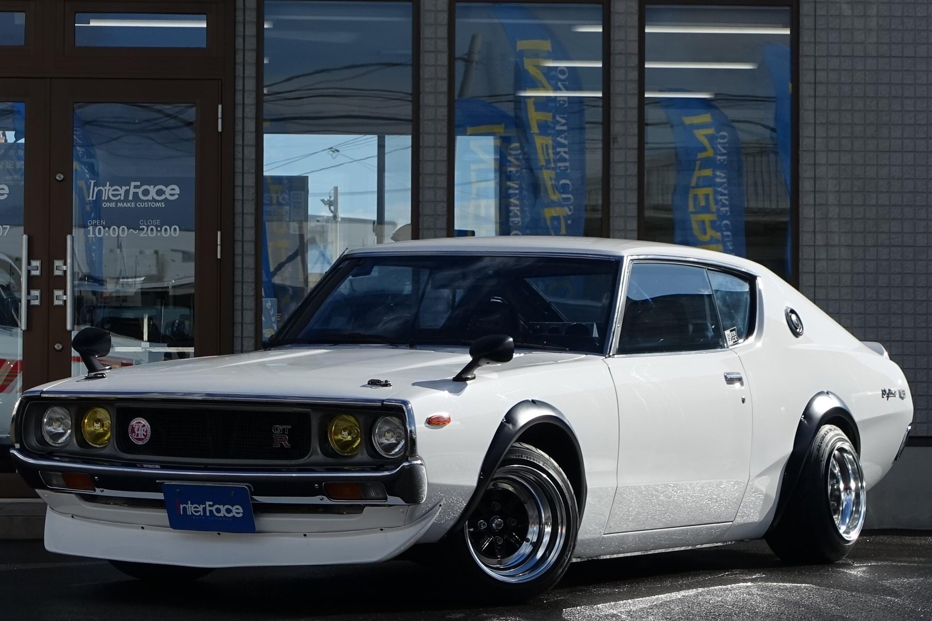 NISSAN SKYLINE COUPE - View 1