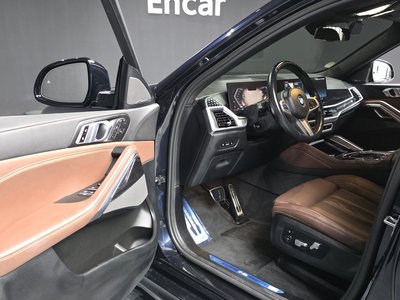 صورة 10 لـ 2023 BMW X6