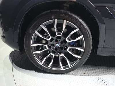 صورة 6 لـ 2023 BMW X6
