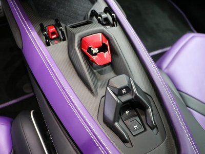 2024 Lamborghini REVUELTO photo 9