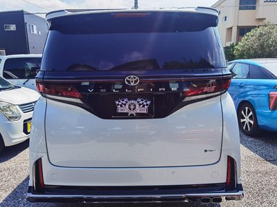 TOYOTA VELLFIRE - 2