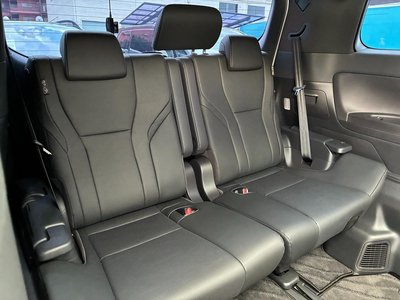 2024 Toyota ALPHARD — миниатюра 18