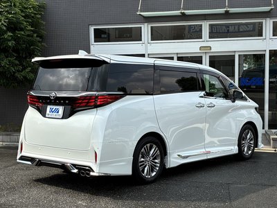 2024 Toyota ALPHARD — фото 9
