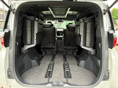 2024 Toyota ALPHARD — миниатюра 25