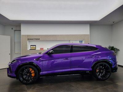 LAMBORGHINI URUS - 3