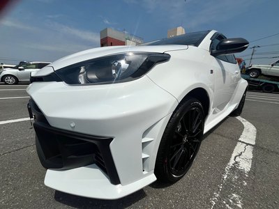 TOYOTA YARIS - 2