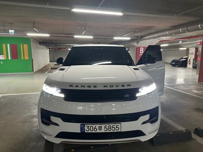 صورة 2 لـ 2023 LAND Rover RANGE ROVER SPORT