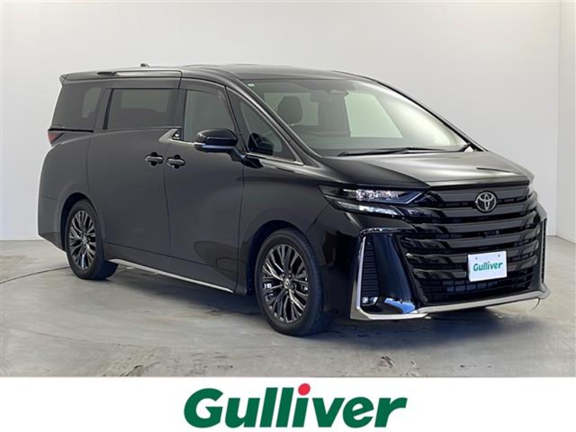 TOYOTA VELLFIRE - View 1
