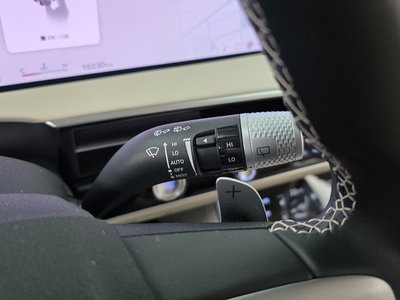 2024 Genesis GV70 thumbnail 29