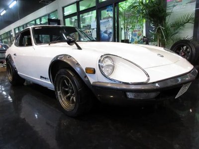 NISSAN FAIRLADY Z