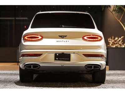 BENTLEY BENTAYGA - 5