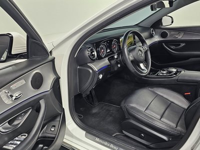 MERCEDES-BENZ E-CLASS - 10