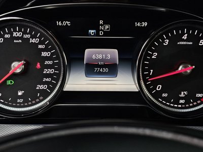 MERCEDES-BENZ E-CLASS - 8