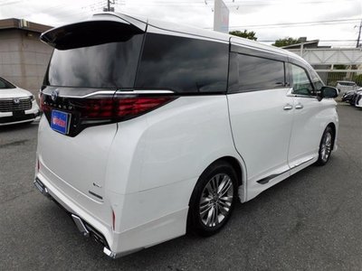 TOYOTA ALPHARD - 8