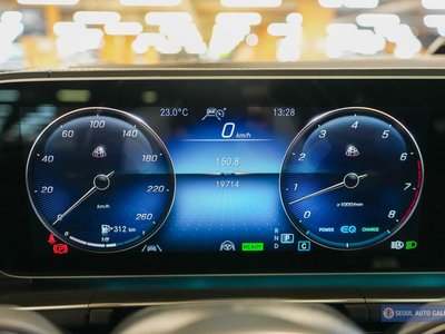 MERCEDES-BENZ GLS - 8