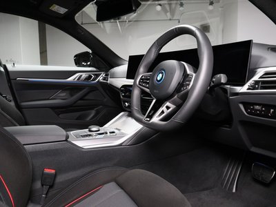 BMW I4 - 4