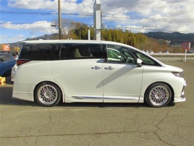 TOYOTA ALPHARD - 3