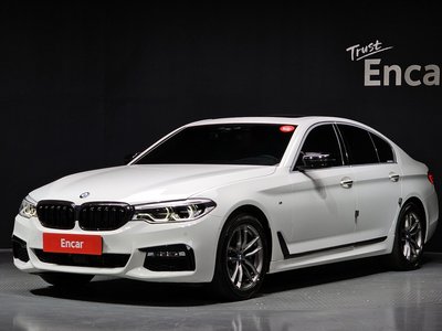 2018 BMW 5 SERIES — фото 1
