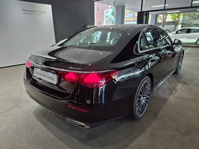 MERCEDES-BENZ E-CLASS - 4