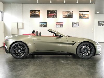 2024 Aston Martin VANTAGE — фото 16