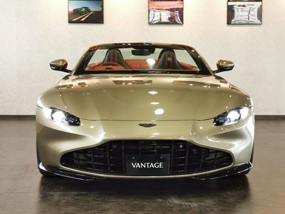 2024 Aston Martin VANTAGE — фото 10