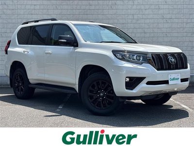 صورة 1 لـ 2022 Toyota LAND CRUISER PRADO