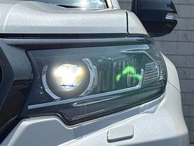 2022 Toyota LAND CRUISER PRADO — миниатюра 37