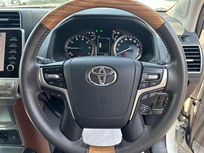 2022 Toyota LAND CRUISER PRADO — миниатюра 23