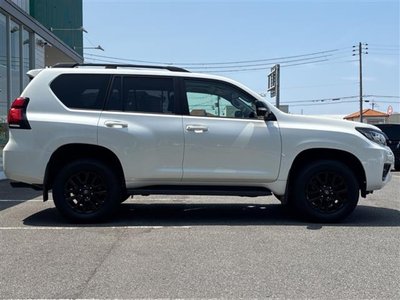 2022 Toyota LAND CRUISER PRADO — миниатюра 43
